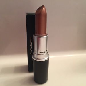 Mac Antiquitease lipstick
